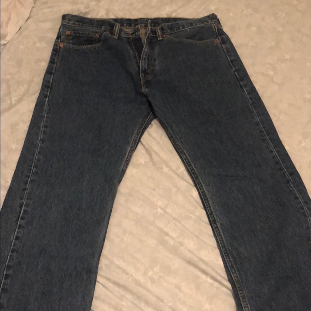 Levi NWOT Blue Jeans 32/30